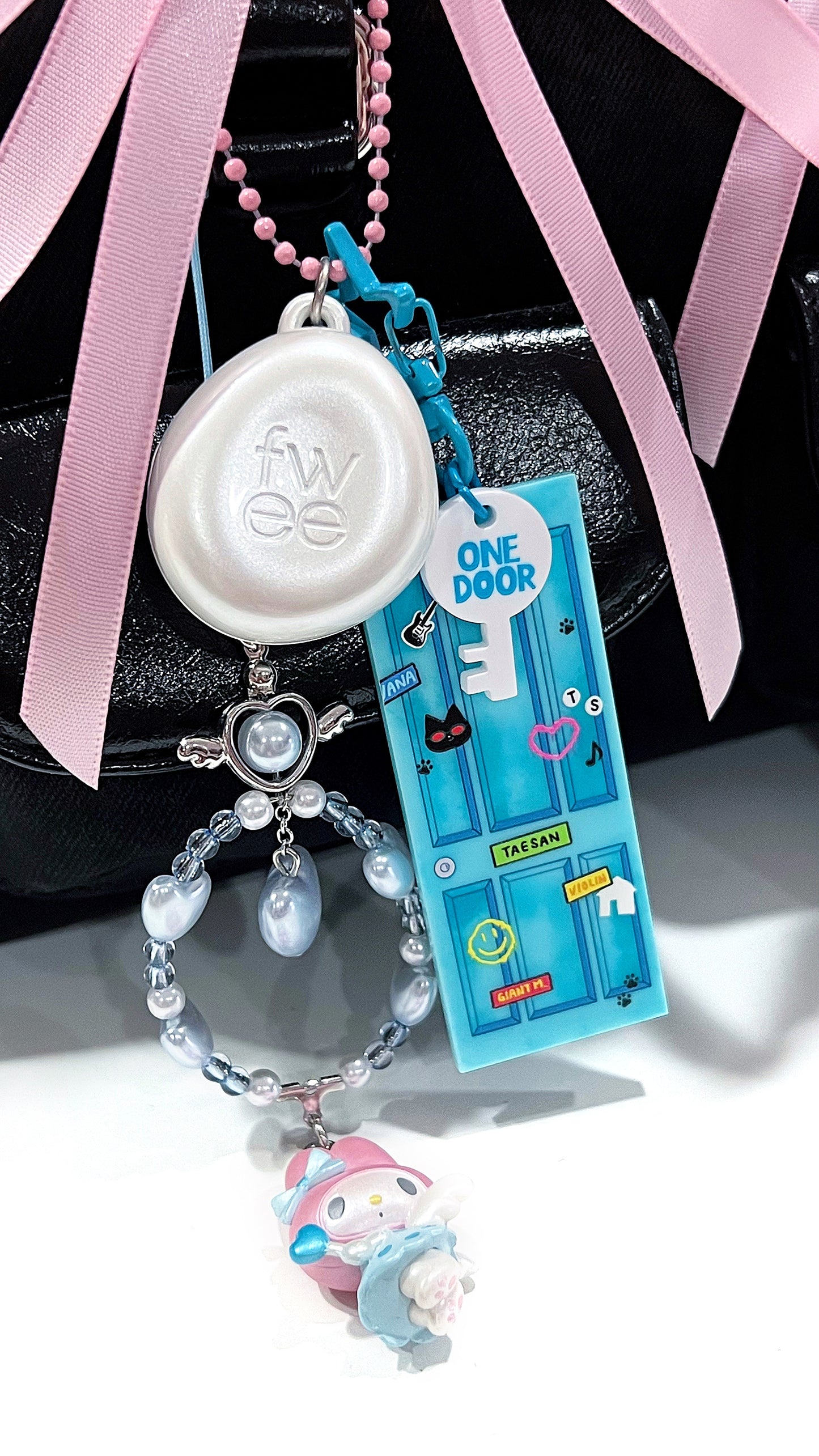 BOYNEXTDOOR Door Keyring