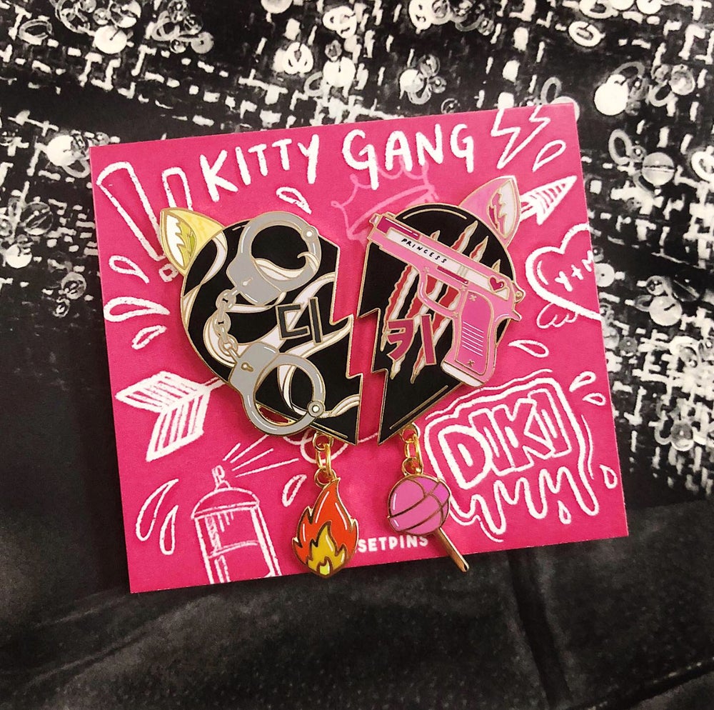 KITTY GANG 디키 Enamel Pin